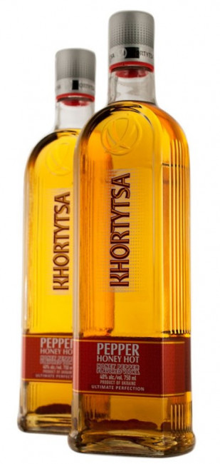 detail Vodka Pepper and Honey 0,5L 40% Khortytsa