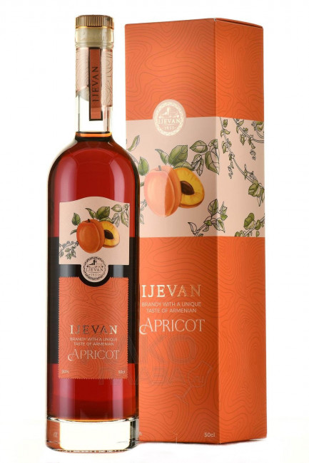 detail Brandy Apricot 7 let 0,5L 30% IJEVAN