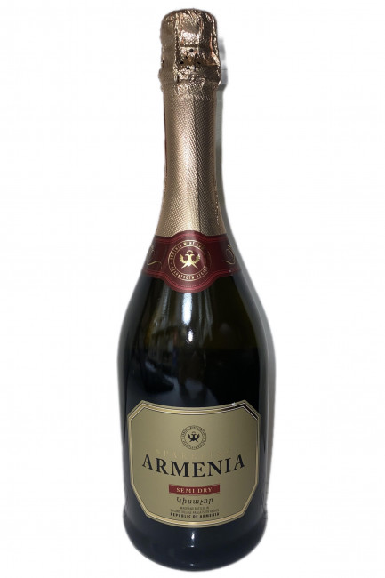 detail Šumivé víno Semi-dry 0,75L Armenia