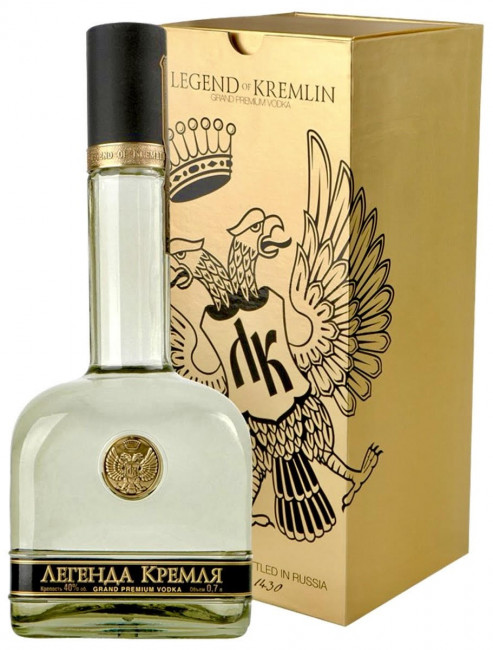 detail Vodka Legend of Kremlin 0,7L 40% ve zlaté krabičce